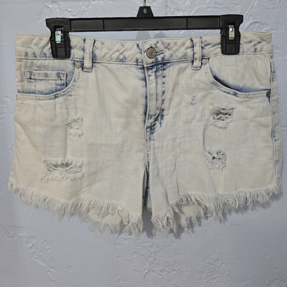 Distressed White Denim Shorts Altard Syste Size 28